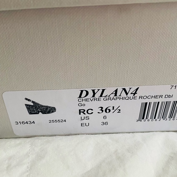 Robert Clergerie Dylan Brown/Gold Platform Sandals SZ 6/36 - Picture 7 of 7